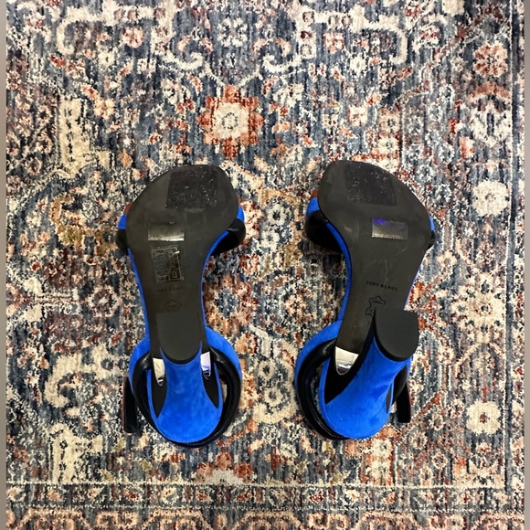 Tory Burch Colour-Block Panel Design 100mm Sandals in Blue in 7 - Picture 11 of 13